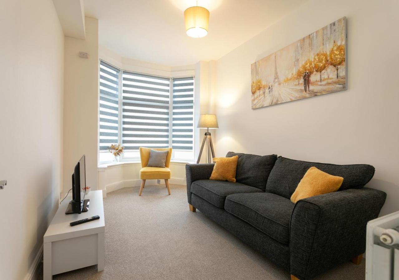 Near Hospital, Netflix, Sleeps Up To 3, Fast Wi-Fi Apartment Lincoln Exterior photo